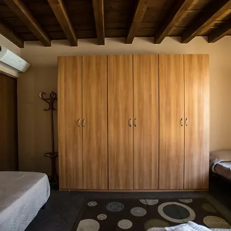 Apartment Osei 1 - The Hawk Verona