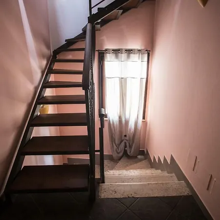 Appartement Osei 1 - The Hawk