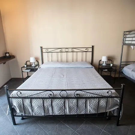 Osei 1 - The Hawk Appartement